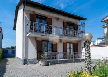 Independent house Corso Galileo Ferraris, Chivasso - photo 3