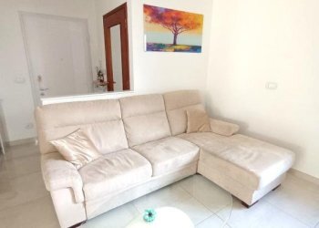 Three-room apartment via Chambery, Aosta - photo 1