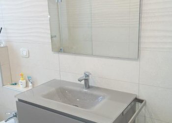 Three-room apartment via Chambery, Aosta - photo 8