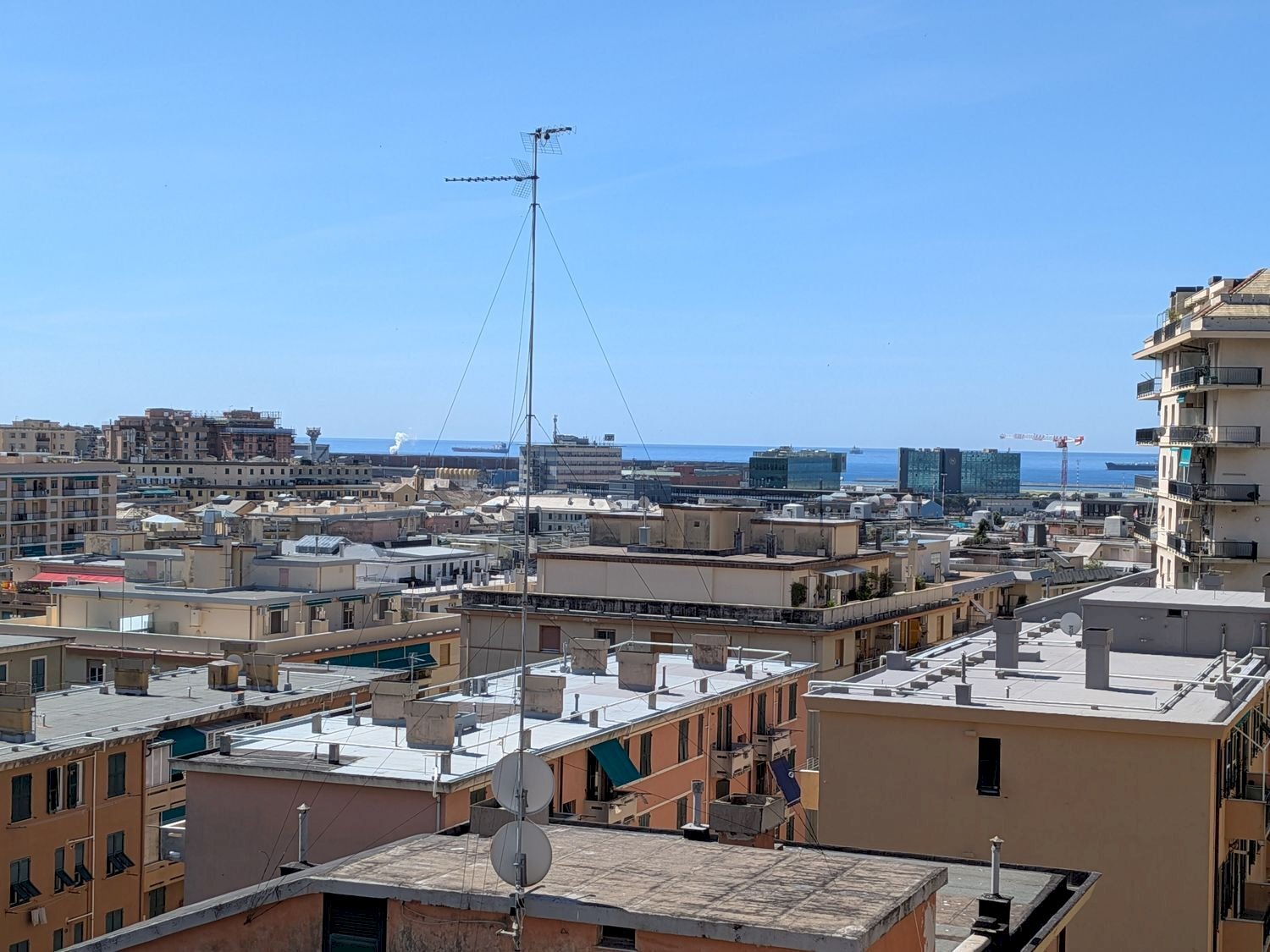 Three-room apartment via Giovanni Arrivabene, Genova (neighborhood Sestri Ponente) - photo 1