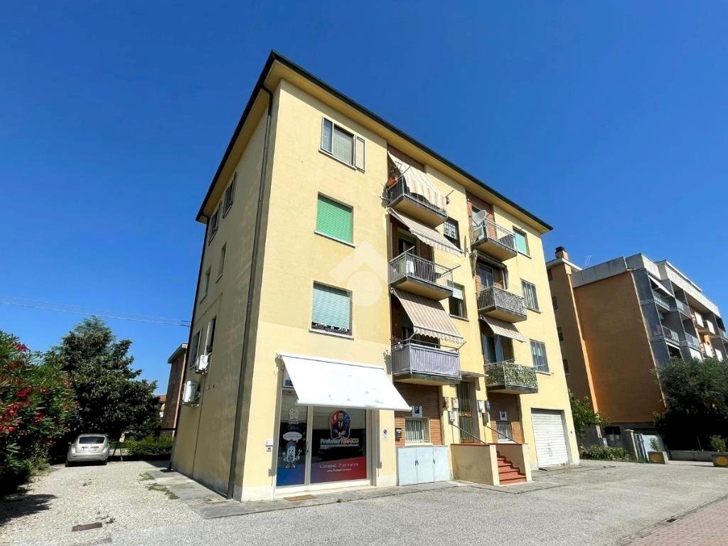 Four-room apartment Via Nazionale, Malalbergo - photo 1