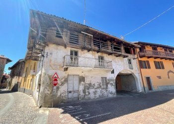 Rustico Piazza Caduti per la Libertà, Balangero - foto 2