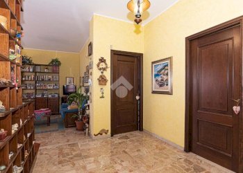 Three-room apartment Via Faletti, Nole - photo 4