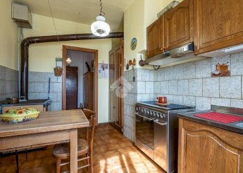 Four-room apartment Via ugo foscolo, San Gillio - photo 10