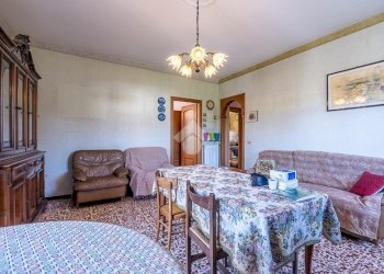 Four-room apartment Via ugo foscolo, San Gillio - photo 14