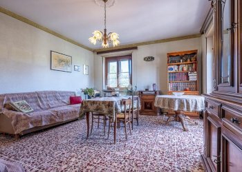 Four-room apartment Via ugo foscolo, San Gillio - photo 16