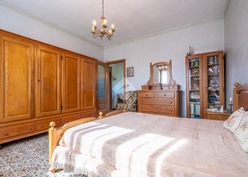 Four-room apartment Via ugo foscolo, San Gillio - photo 23