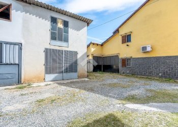 Four-room apartment Via ugo foscolo, San Gillio - photo 34
