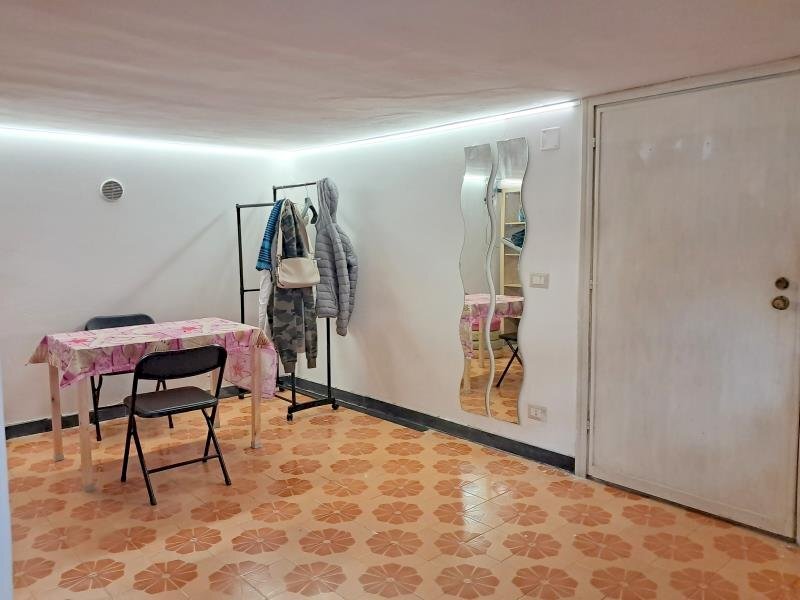 Magazzino Savona (zona Fornaci) - foto 2