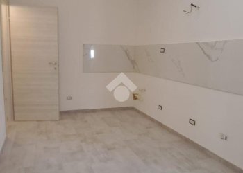 Two-room apartment Via Roma, Medesano - photo 13