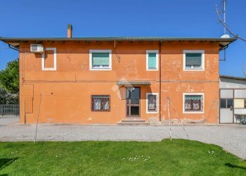 Villa Via Saldone, Poggio Renatico - photo 4
