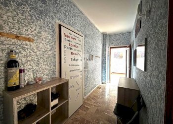 Two-room apartment Via Rodolfo Morandi, Collegno - photo 4