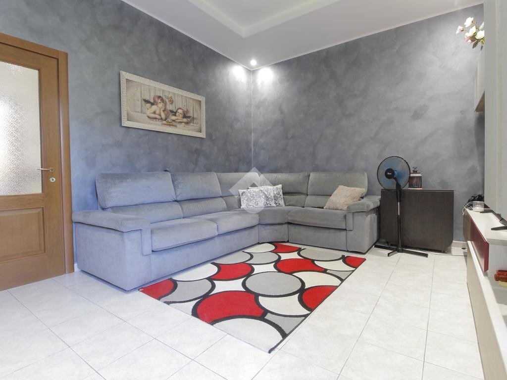 Three-room apartment Via Lampugnani, Cerro Maggiore - photo 1