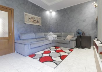 Three-room apartment Via Lampugnani, Cerro Maggiore - photo 1