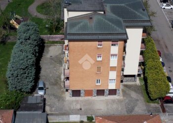Three-room apartment Via Lampugnani, Cerro Maggiore - photo 27