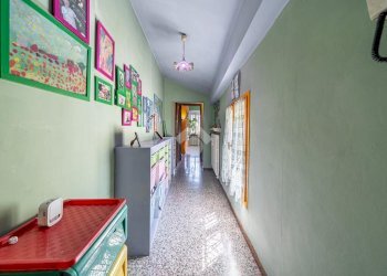 Apartment Strada Massimo D'Azeglio, Parma (neighborhood Oltretorrente) - photo 17