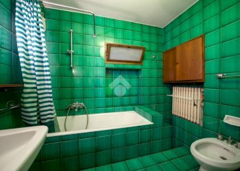 Apartment Strada Massimo D'Azeglio, Parma (neighborhood Oltretorrente) - photo 27