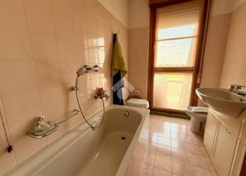 Two-room apartment Via della Pazienza, Abbiategrasso - photo 17