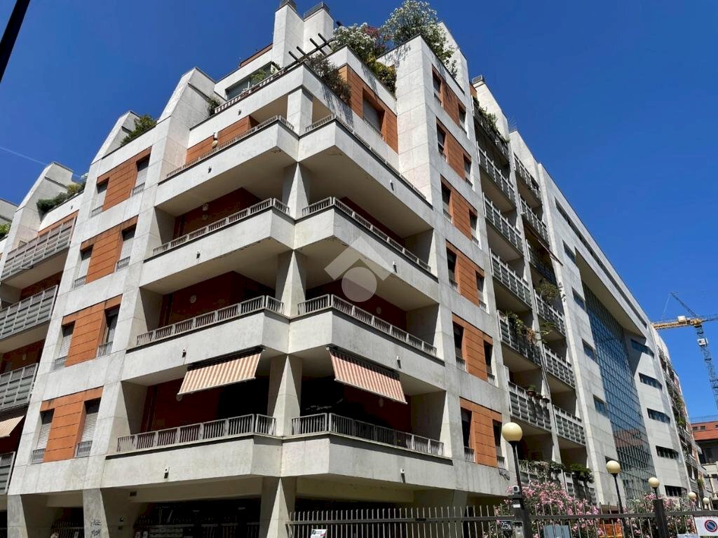 Trilocale Via federico confalonieri, Milano (zona Isola) - foto 2