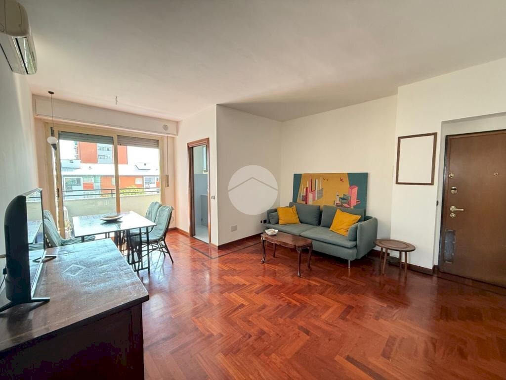Bilocale Via Giambellino, Milano (zona Giambellino) - foto 1