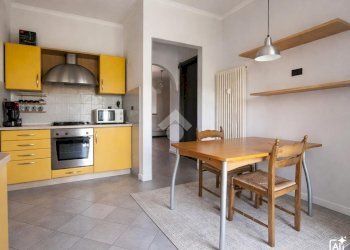 Three-room apartment Via Carlo Alberto, Alessandria - photo 2