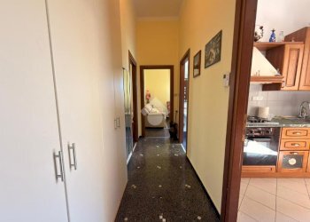 Trilocale Via Voltri, Genova (zona Voltri) - foto 4