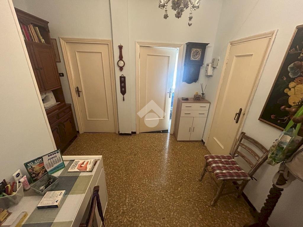 Trilocale Via Antonio Burlando, Genova (zona Staglieno) - foto 3