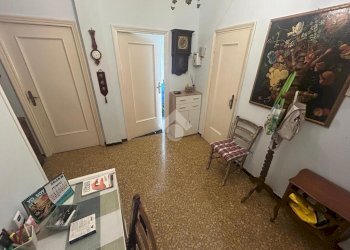 Trilocale Via Antonio Burlando, Genova (zona Staglieno) - foto 2