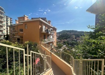Trilocale Via Antonio Burlando, Genova (zona Staglieno) - foto 42