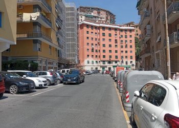 Trilocale Via Antonio Burlando, Genova (zona Staglieno) - foto 44