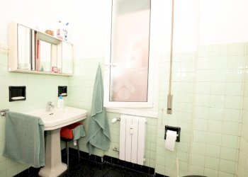 Appartamento Via Montaldo, Genova (zona Marassi) - foto 32