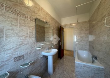 Four-room apartment Viale A. Gramsci, Modena (neighborhood Sacca) - photo 17