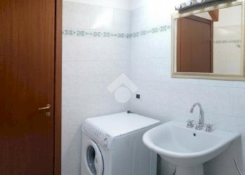 Two-room apartment Via Salvatore Quasimodo, Peschiera Borromeo - photo 9