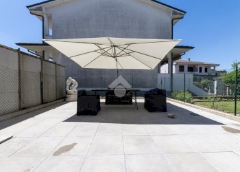 Portion of a house Via VI Novembre, Trezzano Rosa - photo 13