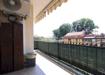 Three-room apartment Via Santa Maria, Bareggio - photo 8