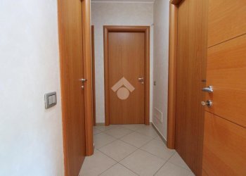 Three-room apartment Via Santa Maria, Bareggio - photo 10