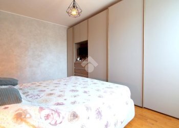 Three-room apartment Via Santa Maria, Bareggio - photo 13