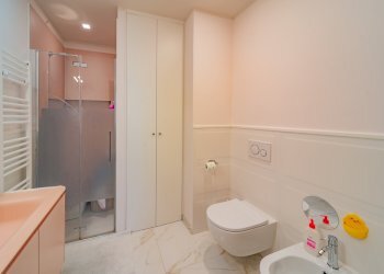 Apartment Via Torre Allera, hamlet Madonna dell'Olmo, Cuneo - photo 17