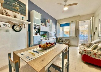 Three-room apartment Viale Giosuè Carducci, Cesenatico - photo 10