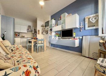 Three-room apartment Viale Giosuè Carducci, Cesenatico - photo 23