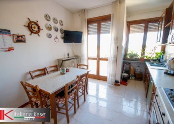 Foto 4 - Three-room apartment via carlo alberto
 
1, San Giorgio Canavese - photo 4