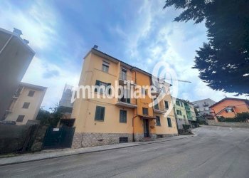 Foto 1 - Appartamento Piazza Campo Imperatore
 
8, L'Aquila - foto 1