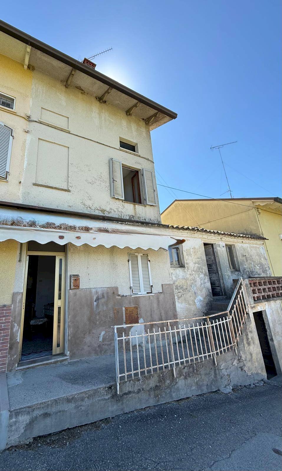 Foto 2 - Casa indipendente Contrada Croce S. Michele
31, Fermo - foto 2