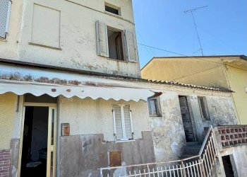 Foto 2 - Casa indipendente Contrada Croce S. Michele
31, Fermo - foto 2