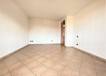 Appartamento Via F. Parri, Solaro - foto 11