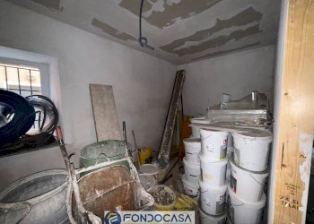 Stanza accessoria/studio/cucina - Three-room apartment Ospitaletto - photo 8