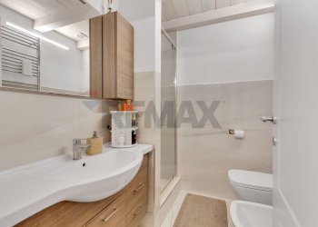 Bagno - Bilocale Via Ajaccio
 
3, Milano - foto 7