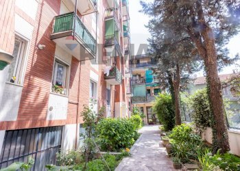 Edificio all\'aperto - Bilocale Via Aldini 16
 
16, Milano - foto 5