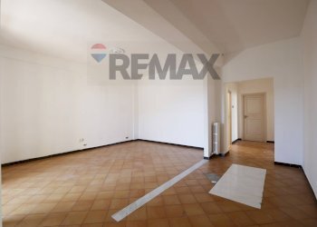 Stanza vuota - Three-room apartment Via Giuseppe Garibaldi
 
16, Capurso - photo 6