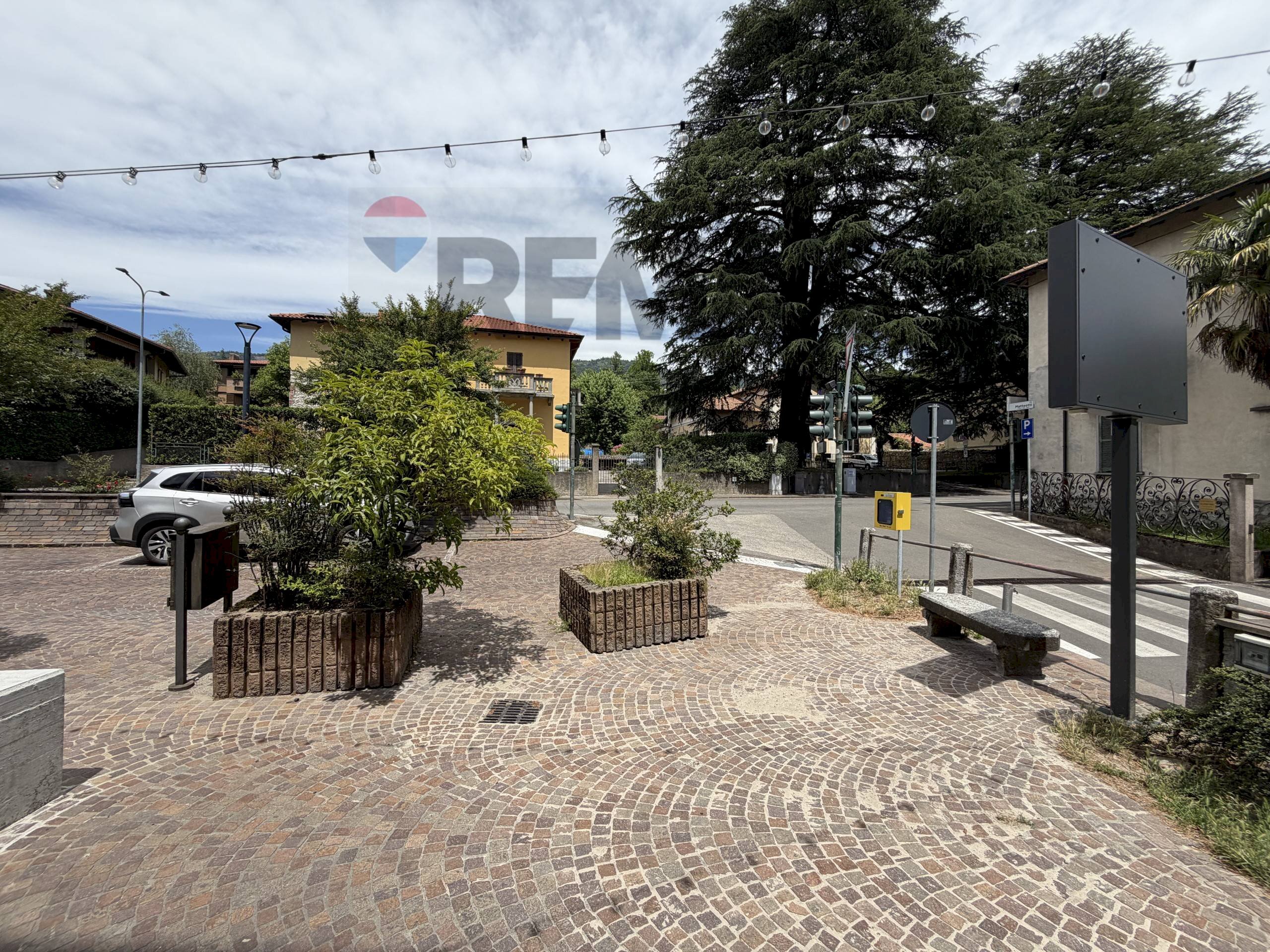 Edificio all\'aperto - Three-room apartment Piazza San Nicone
7, Barasso - photo 2